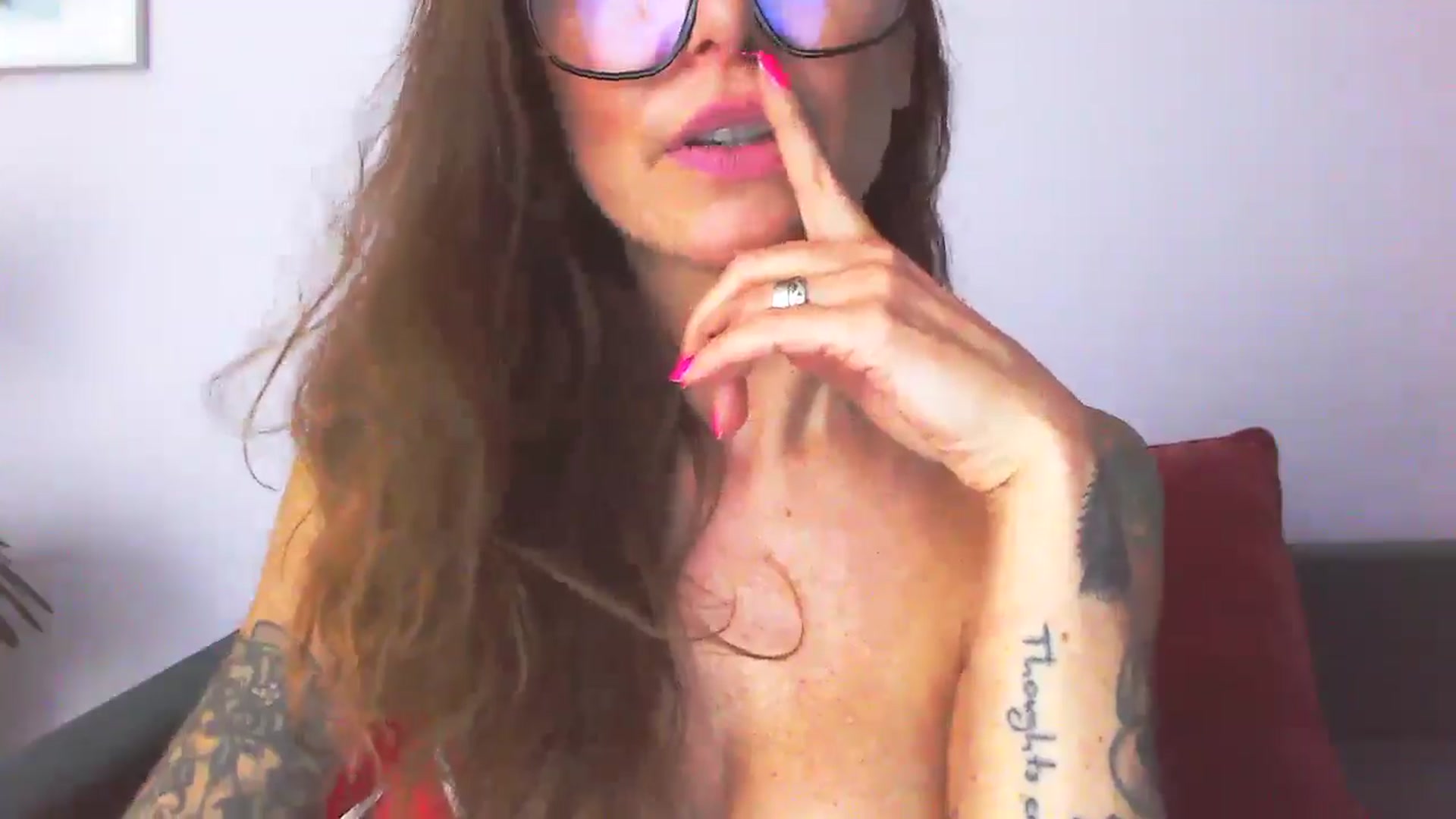 Gallery image thumbnail from Delilah_sweet's myfreecams stream on, 10/15/2025, 09:29 image 12 of 20
