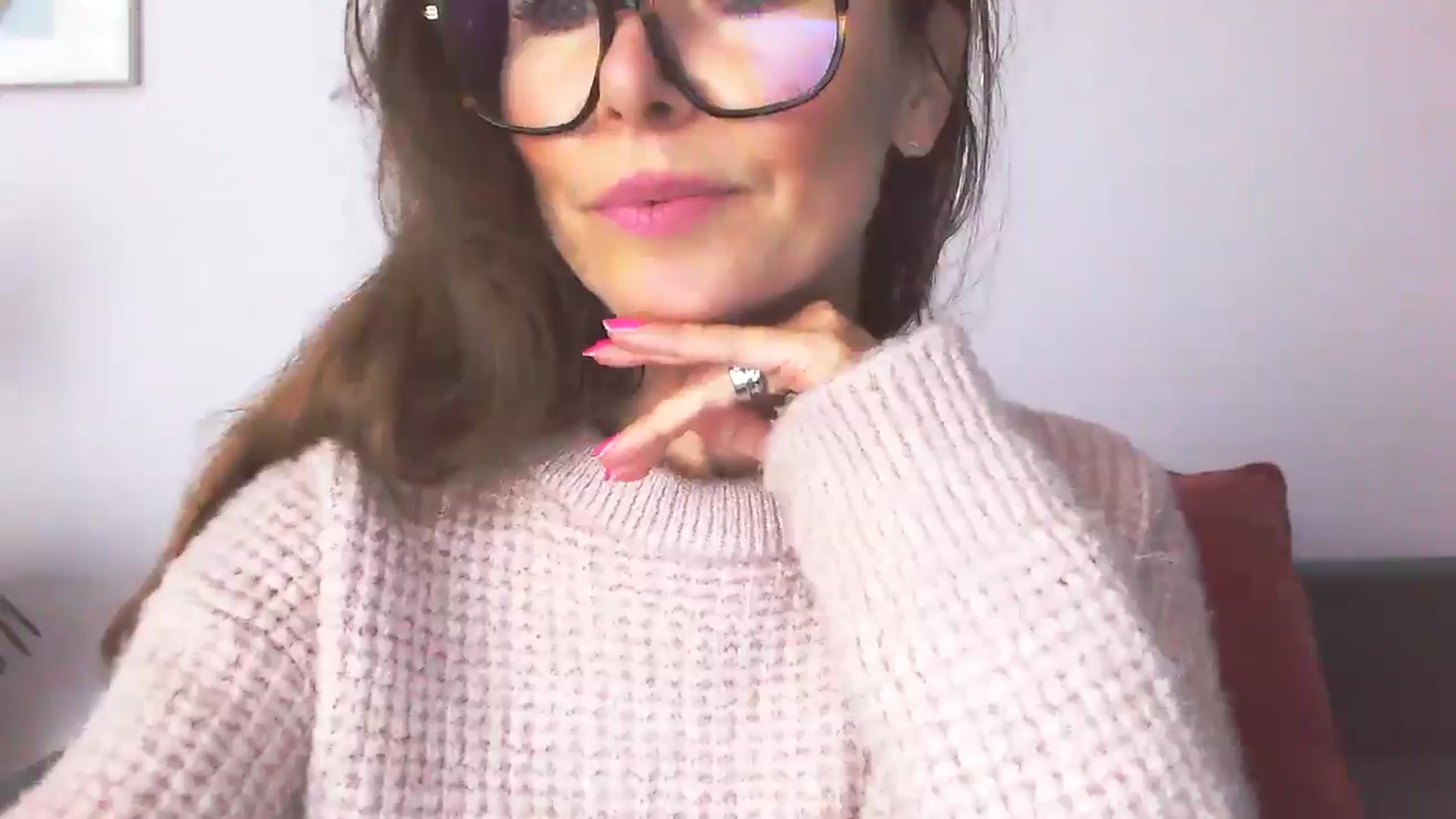 Gallery image thumbnail from Delilah_sweet's myfreecams stream on, 10/15/2025, 10:49 image 18 of 20