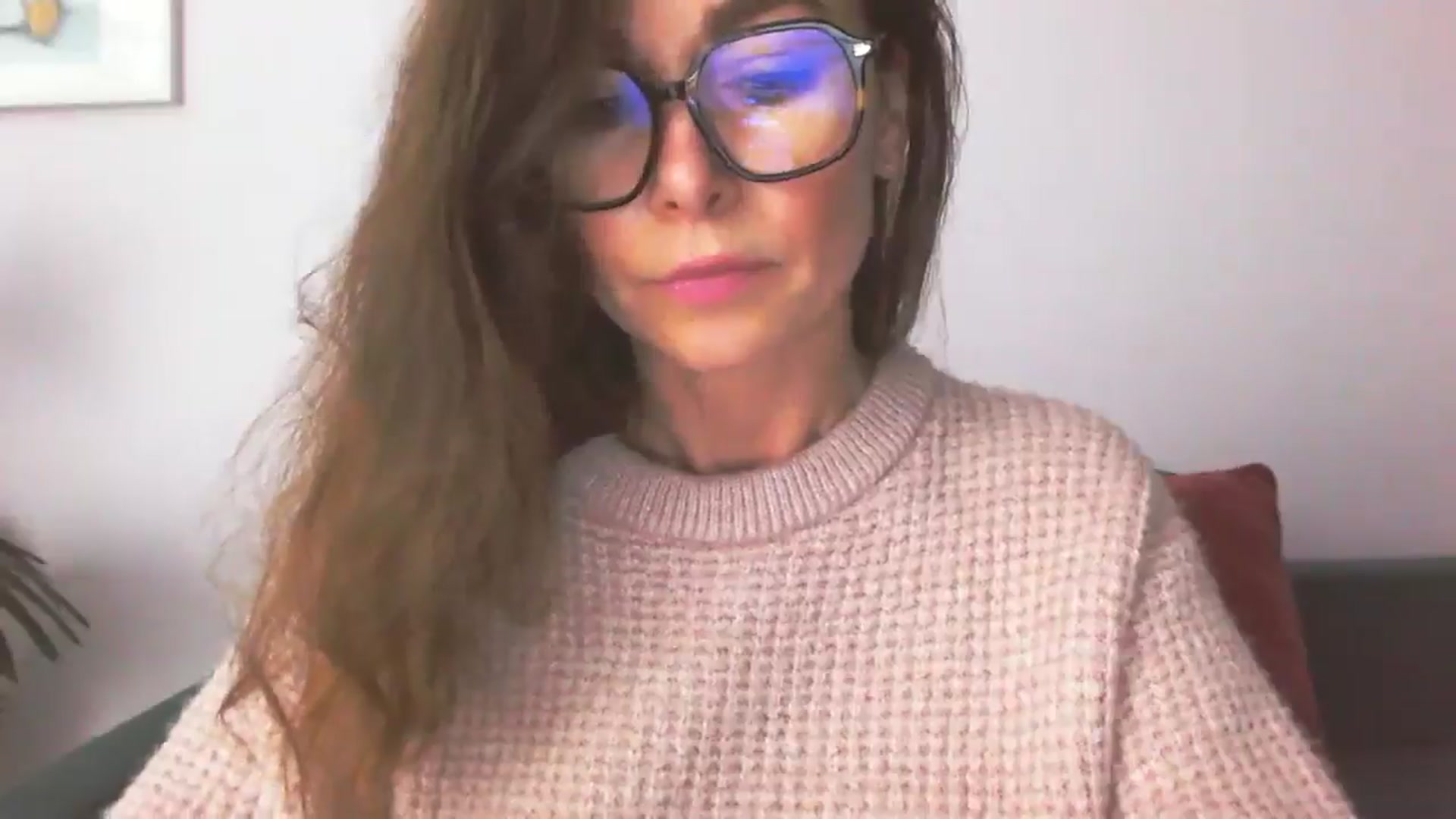 Gallery image thumbnail from Delilah_sweet's myfreecams stream on, 10/15/2025, 11:32 image 10 of 20