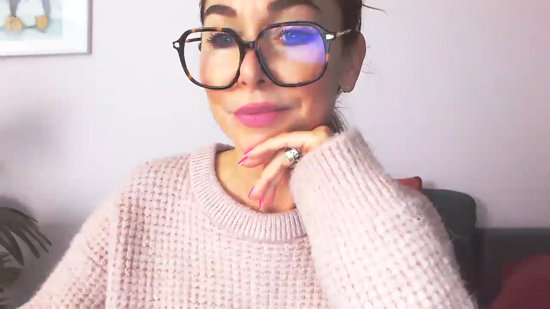 Gallery image thumbnail from Delilah_sweet's myfreecams stream on, 10/15/2025, 19:48 image 3 of 20