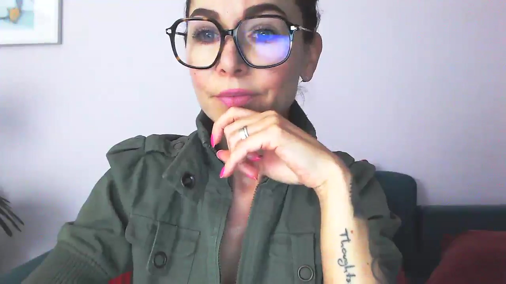 Gallery image thumbnail from Delilah_sweet's myfreecams stream on, 10/16/2025, 13:18 image 11 of 20