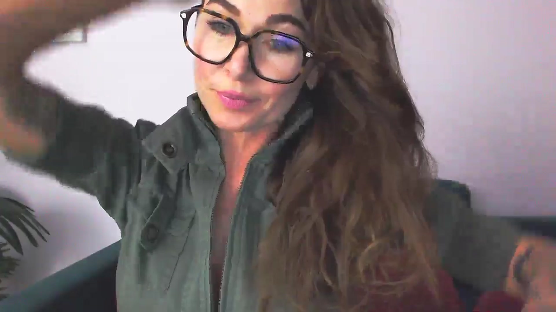 Gallery image thumbnail from Delilah_sweet's myfreecams stream on, 10/16/2025, 13:58 image 13 of 20