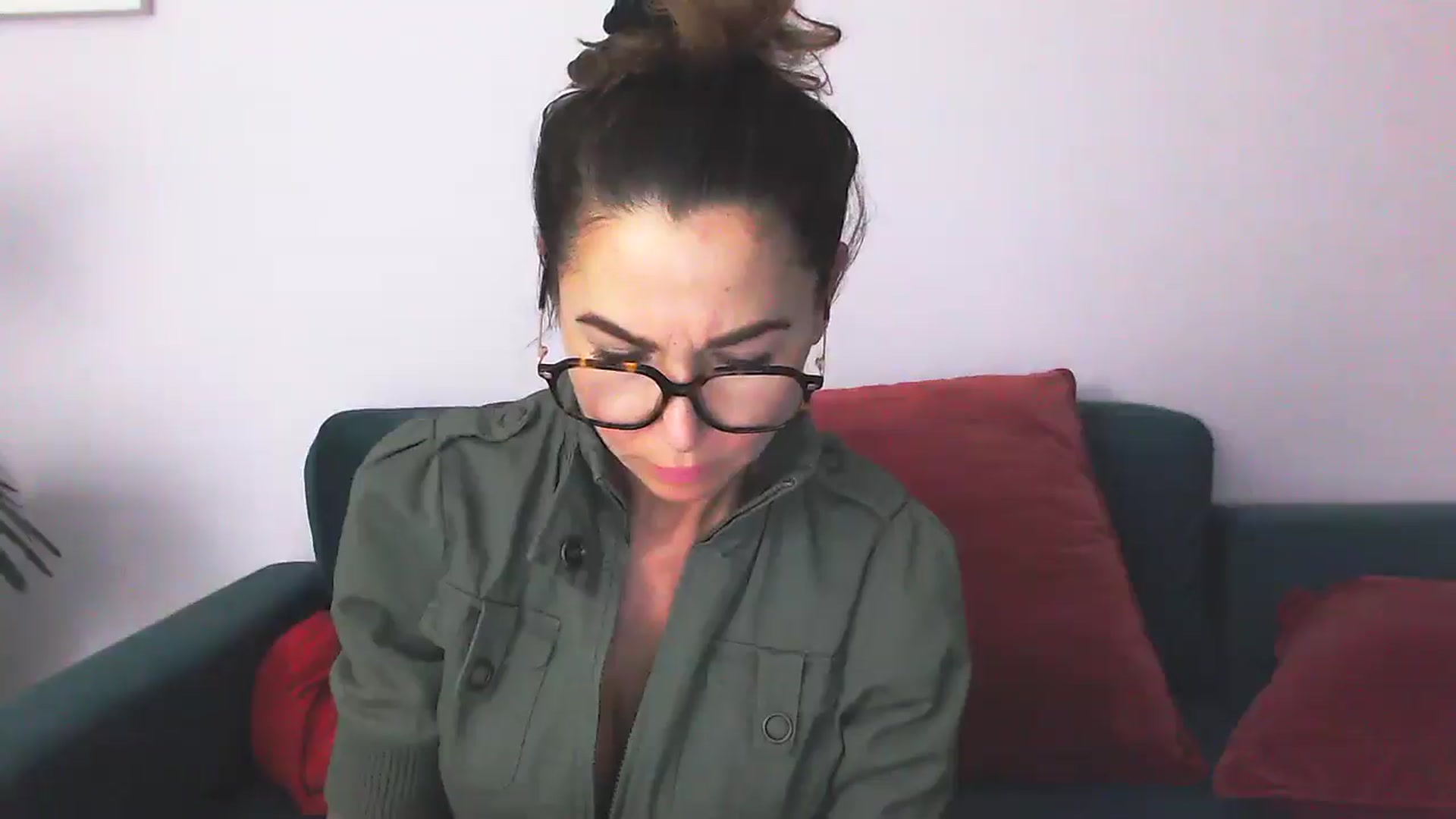 Gallery image thumbnail from Delilah_sweet's myfreecams stream on, 10/16/2025, 13:58 image 3 of 20