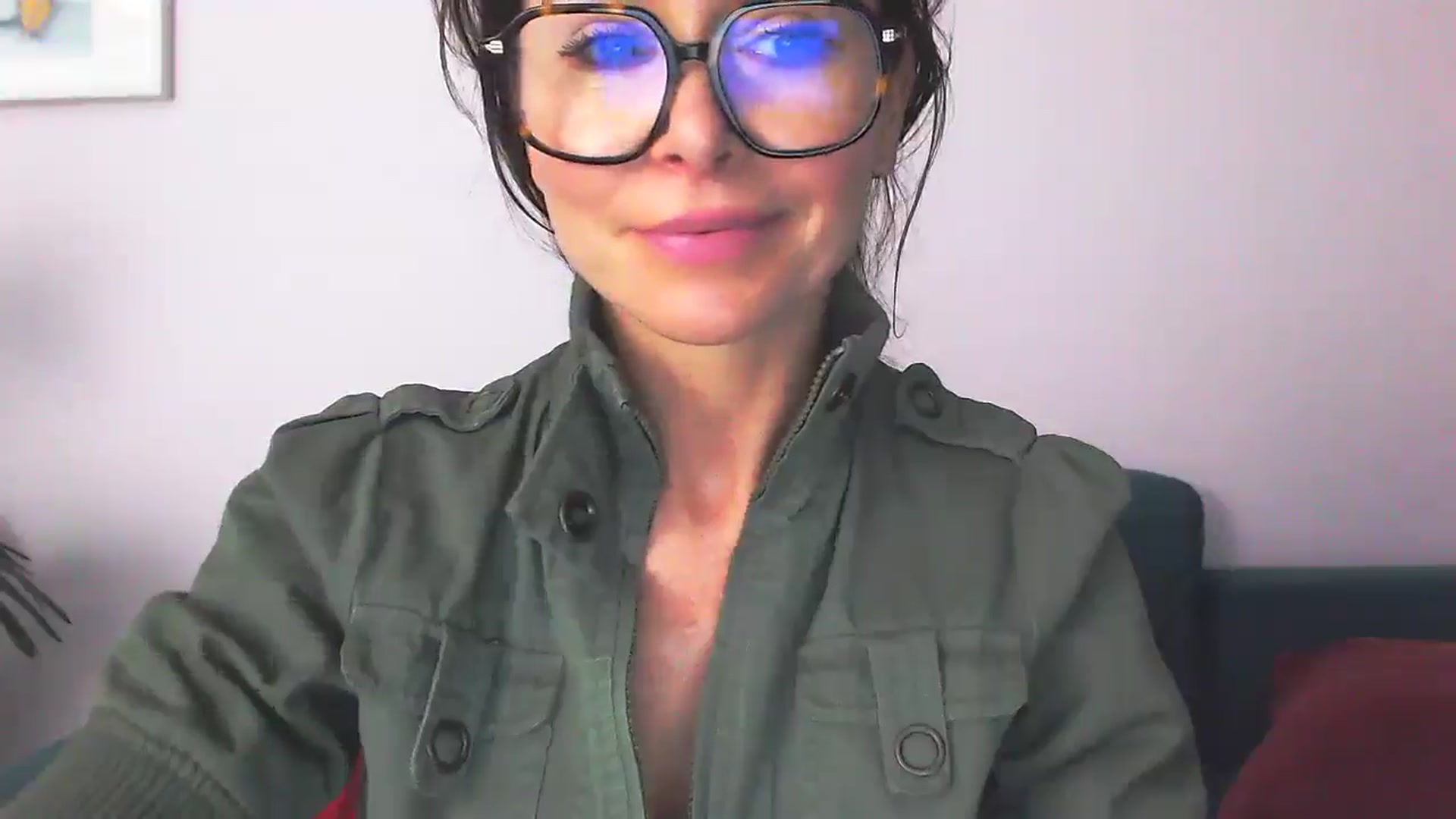Gallery image thumbnail from Delilah_sweet's myfreecams stream on, 10/16/2025, 14:46 image 6 of 20