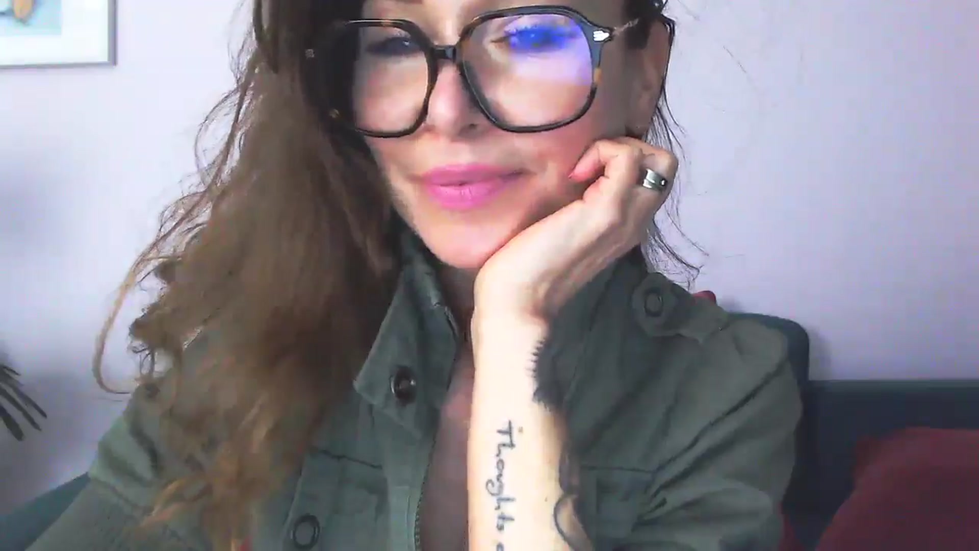 Gallery image thumbnail from Delilah_sweet's myfreecams stream on, 10/16/2025, 14:46 image 14 of 20