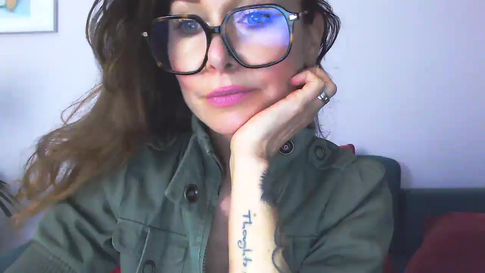 Gallery image thumbnail from Delilah_sweet's myfreecams stream on, 10/16/2025, 14:46 image 12 of 20