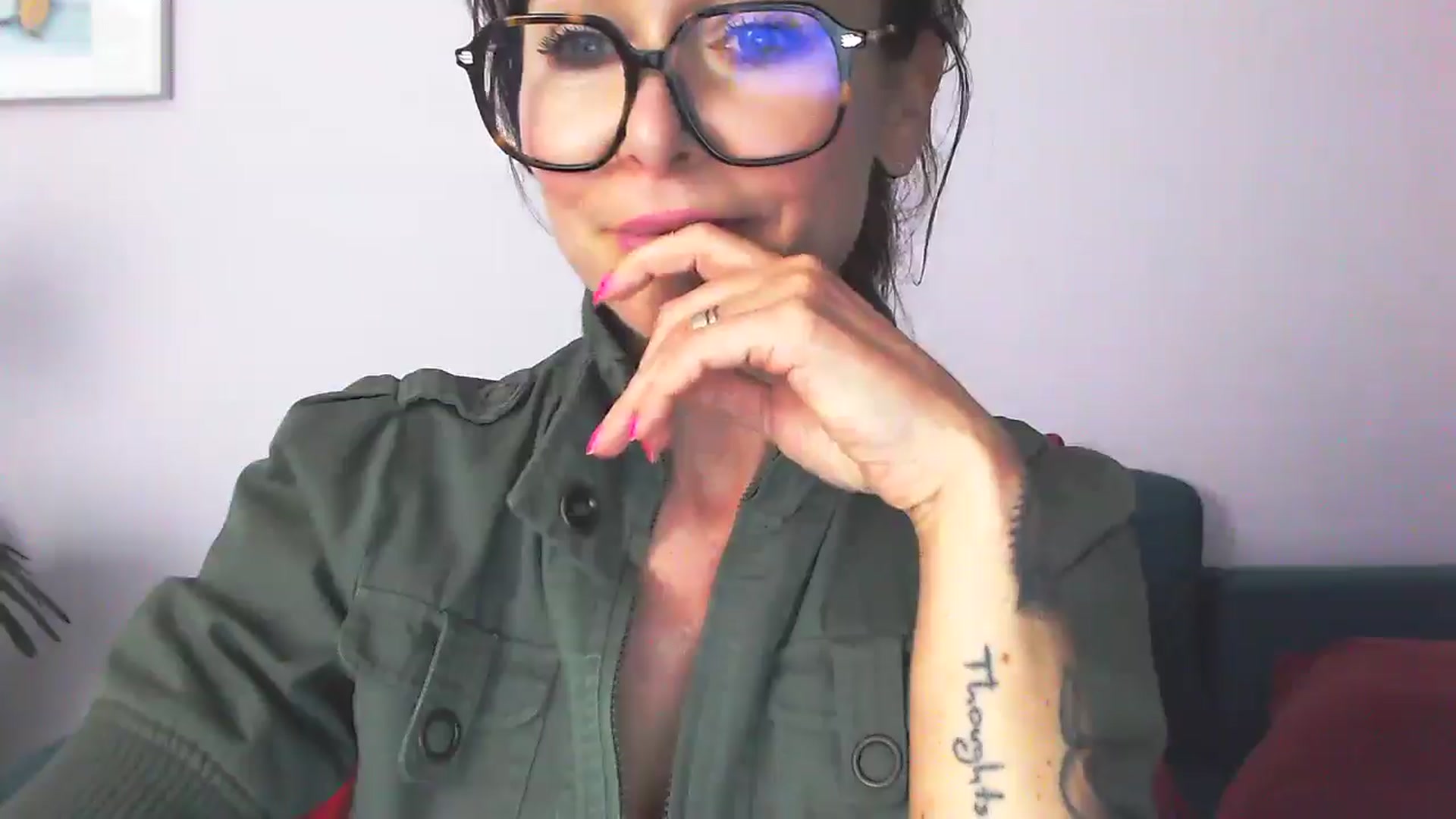 Gallery image thumbnail from Delilah_sweet's myfreecams stream on, 10/16/2025, 14:46 image 4 of 20