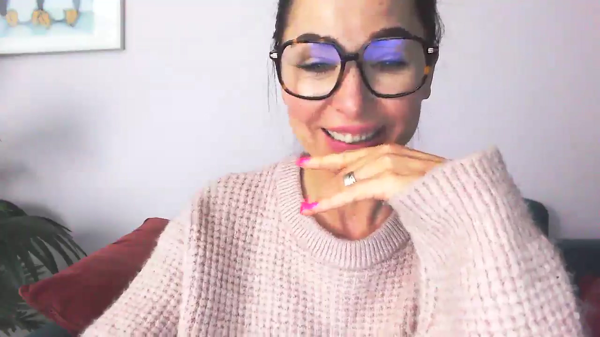 Gallery image thumbnail from Delilah_sweet's myfreecams stream on, 10/16/2025, 15:31 image 18 of 20