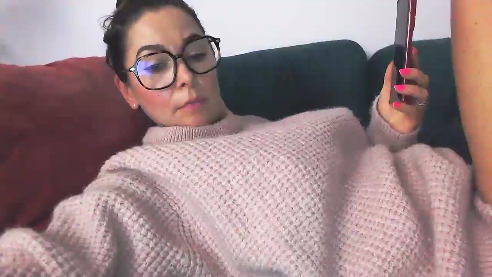 Gallery image thumbnail from Delilah_sweet's myfreecams stream on, 10/16/2025, 15:31 image 6 of 20