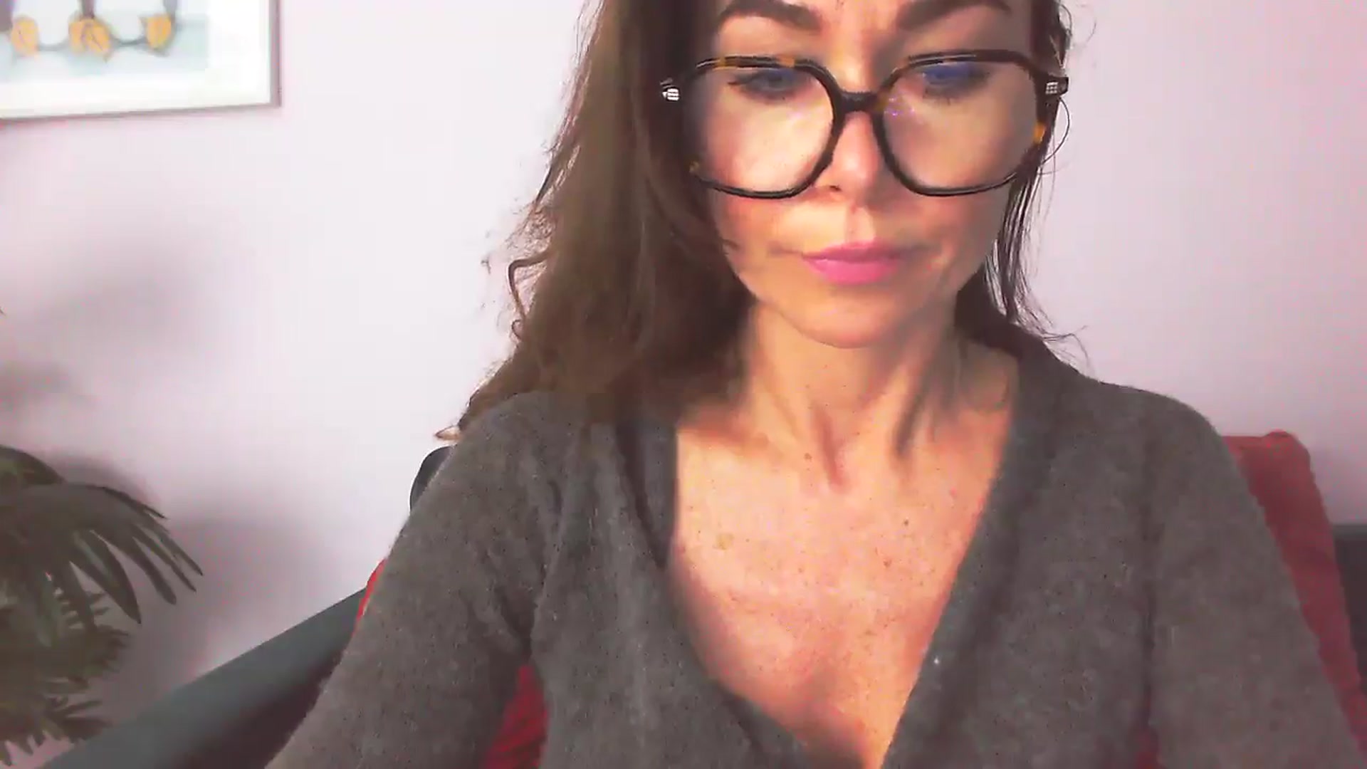 Gallery image thumbnail from Delilah_sweet's myfreecams stream on, 10/17/2025, 09:35 image 19 of 20