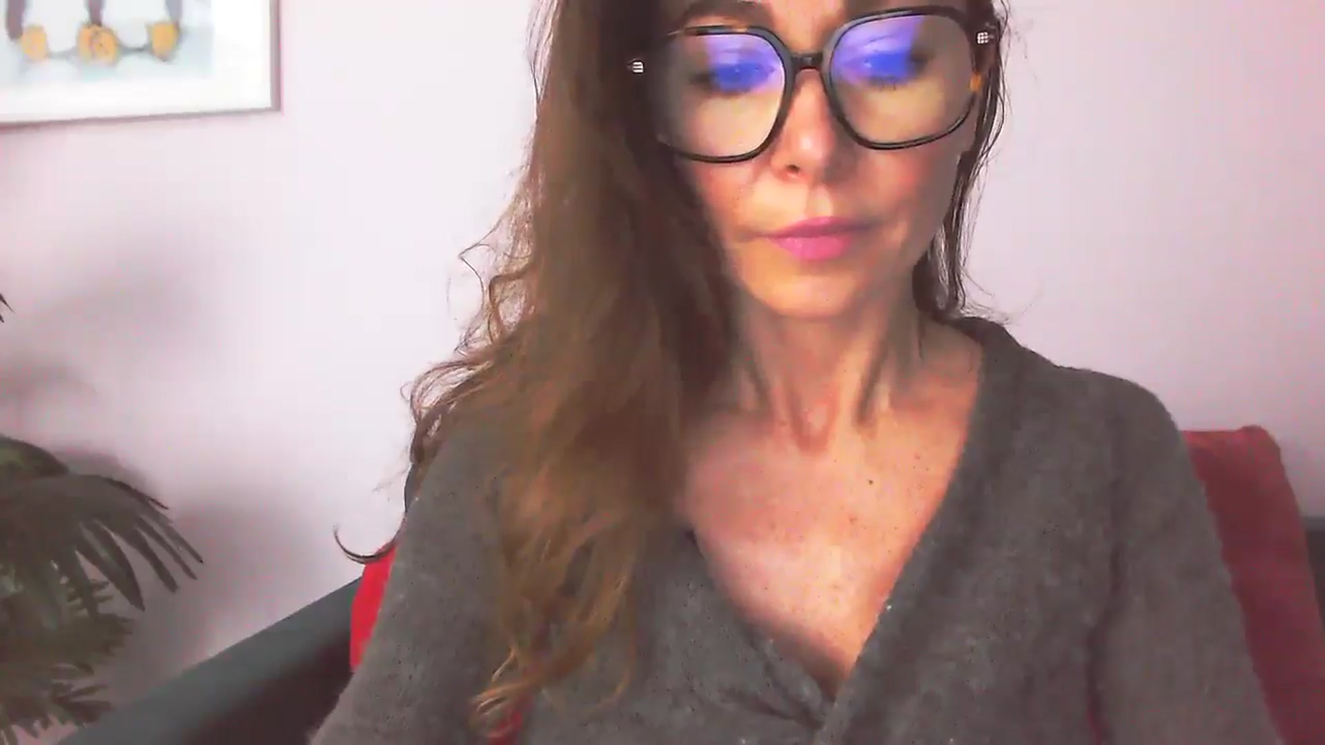 Gallery image thumbnail from Delilah_sweet's myfreecams stream on, 10/17/2025, 09:35 image 10 of 20