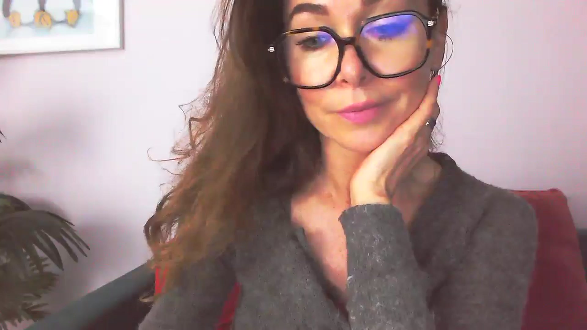 Gallery image thumbnail from Delilah_sweet's myfreecams stream on, 10/17/2025, 09:35 image 6 of 20