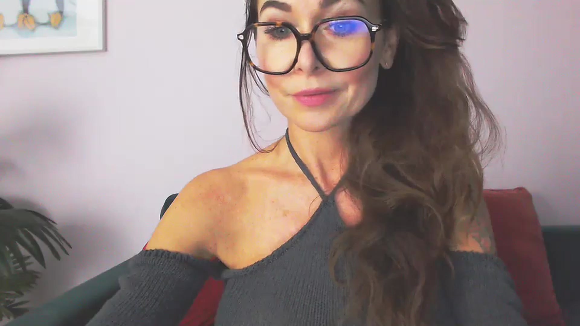 Gallery image thumbnail from Delilah_sweet's myfreecams stream on, 10/21/2025, 15:32 image 8 of 20