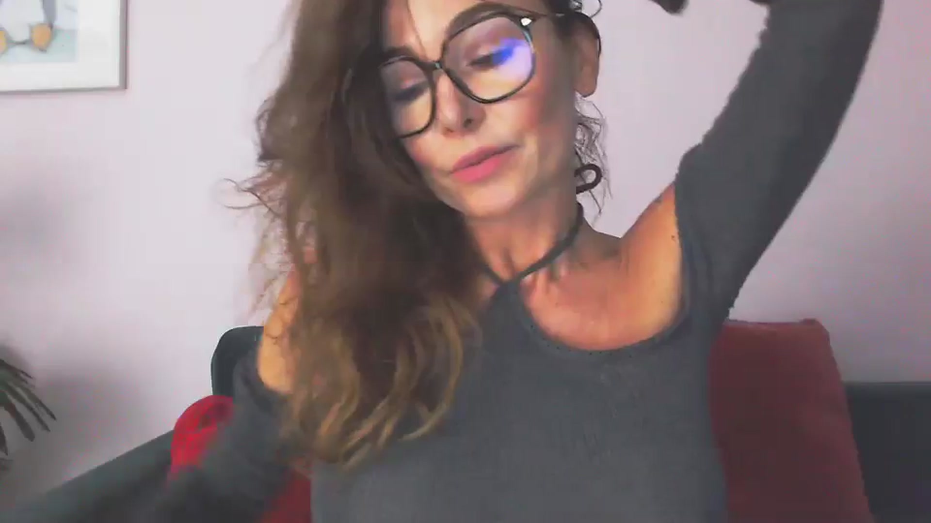 Gallery image thumbnail from Delilah_sweet's myfreecams stream on, 10/21/2025, 16:12 image 10 of 20