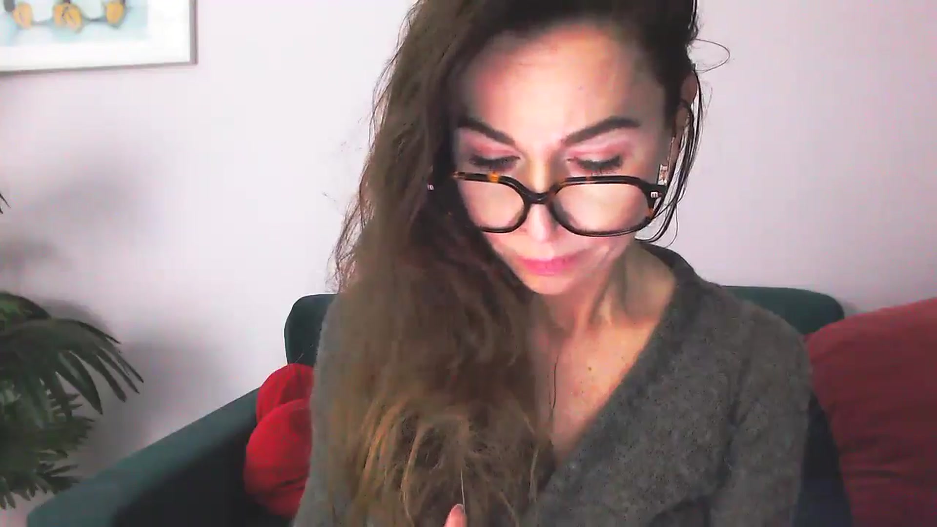Gallery image thumbnail from Delilah_sweet's myfreecams stream on, 10/21/2025, 18:12 image 18 of 20
