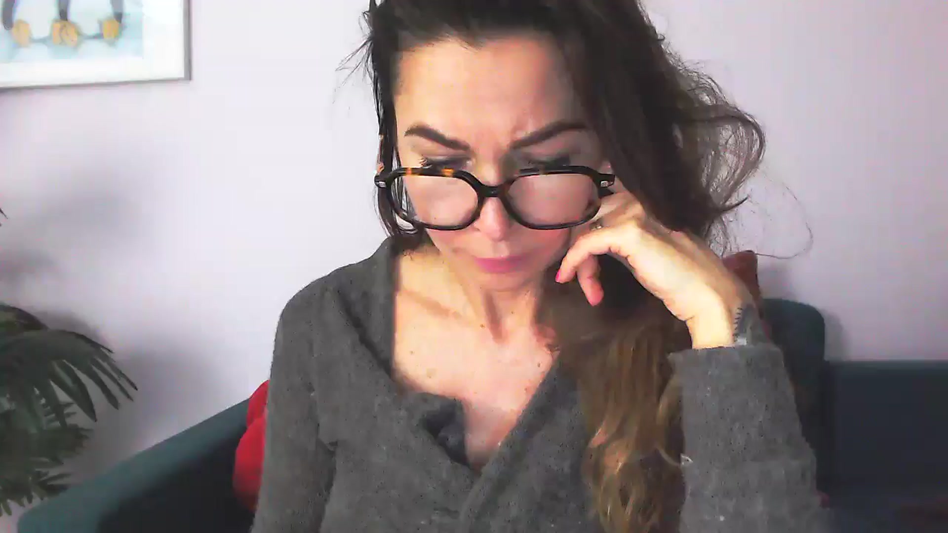 Gallery image thumbnail from Delilah_sweet's myfreecams stream on, 10/30/2025, 15:57 image 15 of 20