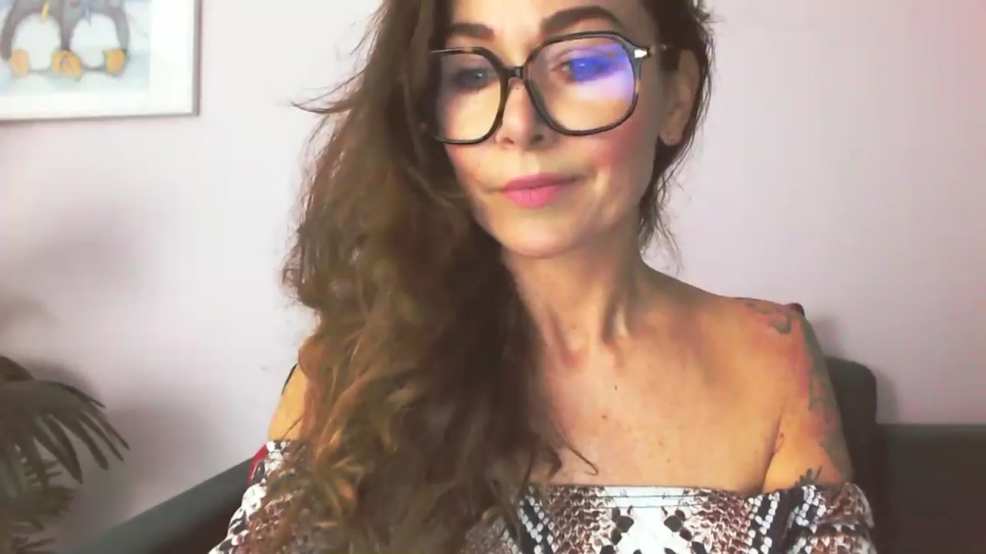 Gallery image thumbnail from Delilah_sweet's myfreecams stream on, 11/03/2025, 17:05 image 10 of 20