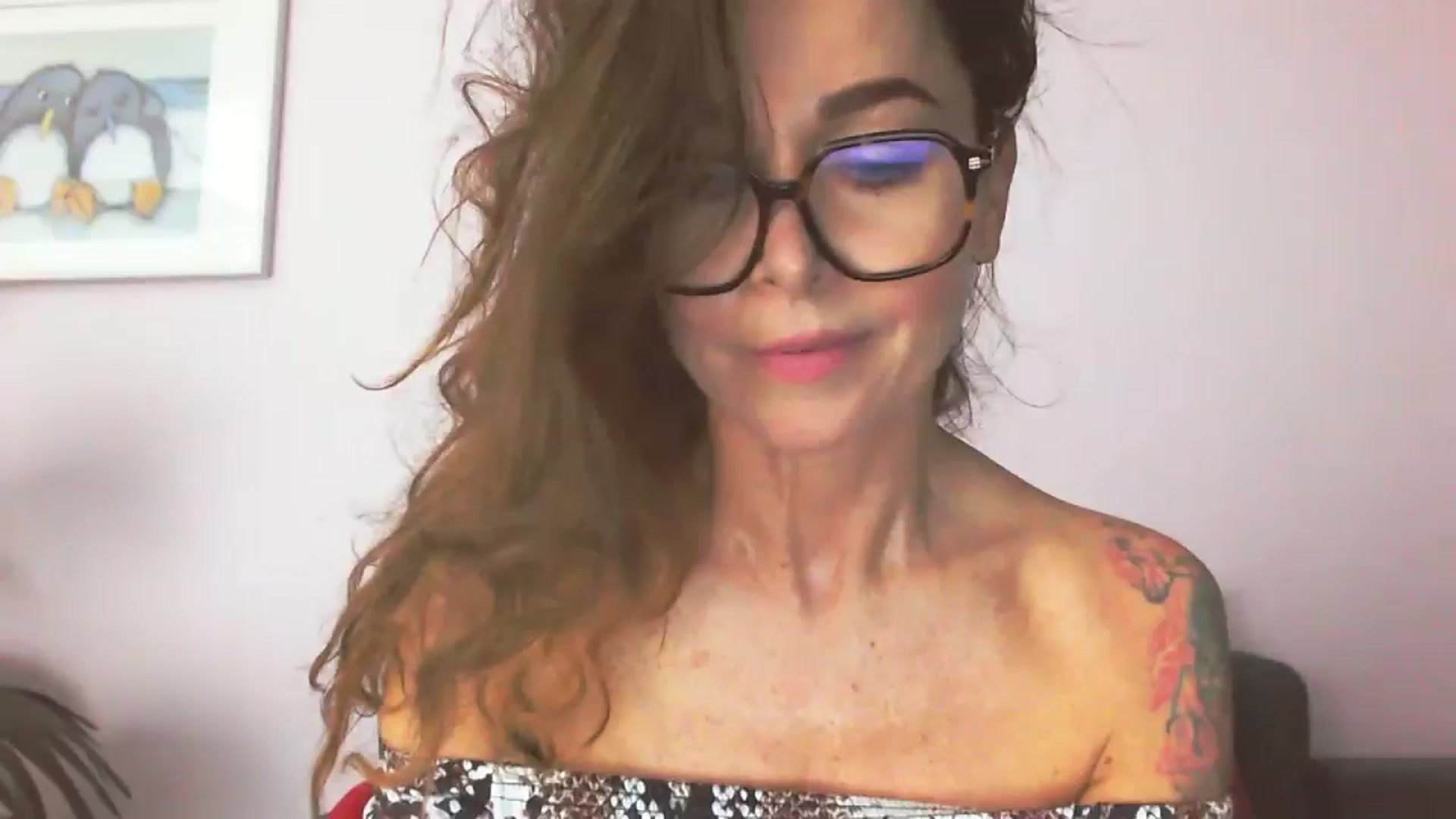 Gallery image thumbnail from Delilah_sweet's myfreecams stream on, 11/03/2025, 17:05 image 14 of 20