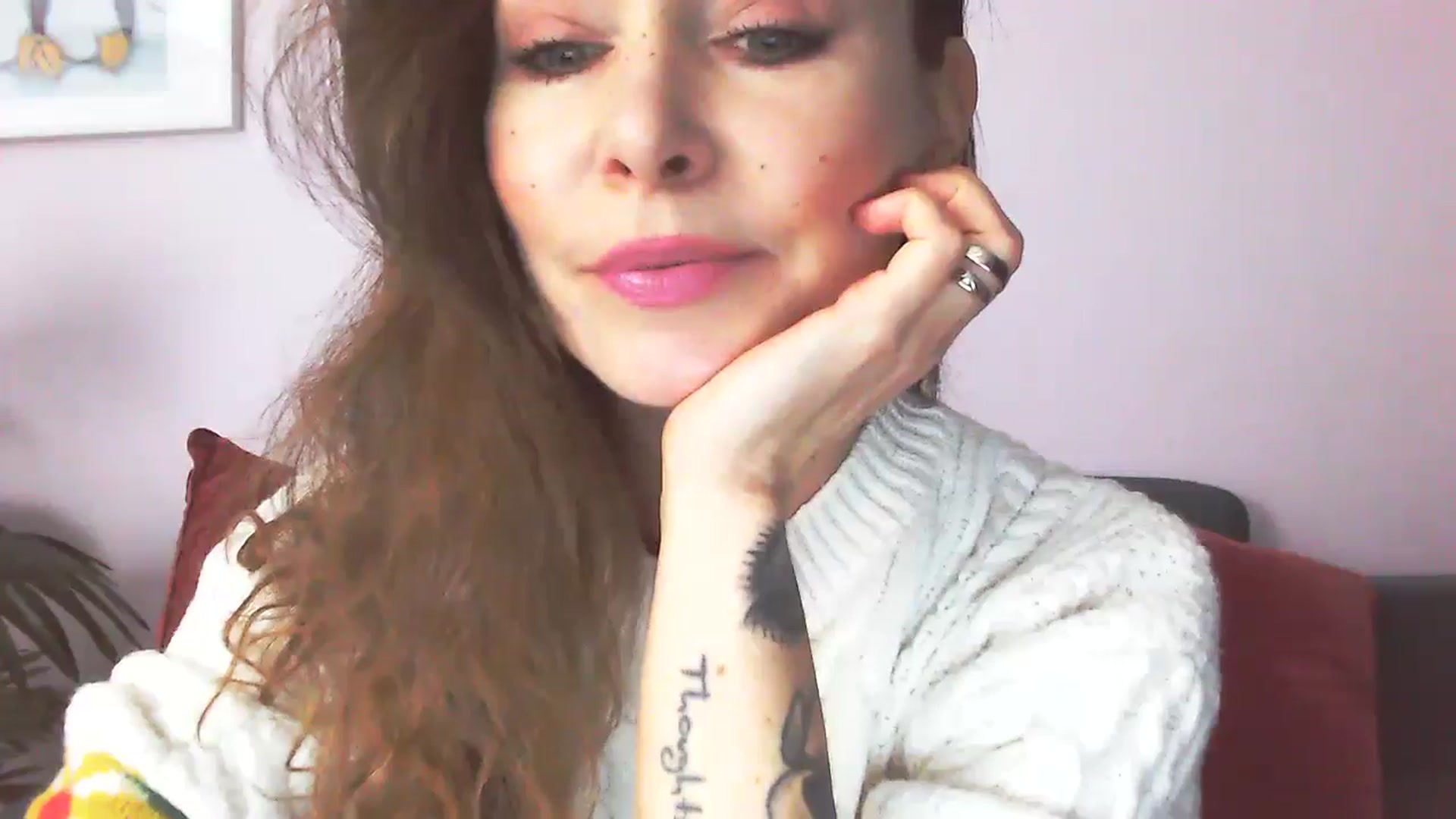 Gallery image thumbnail from Delilah_sweet's myfreecams stream on, 11/18/2025, 16:59 image 10 of 20
