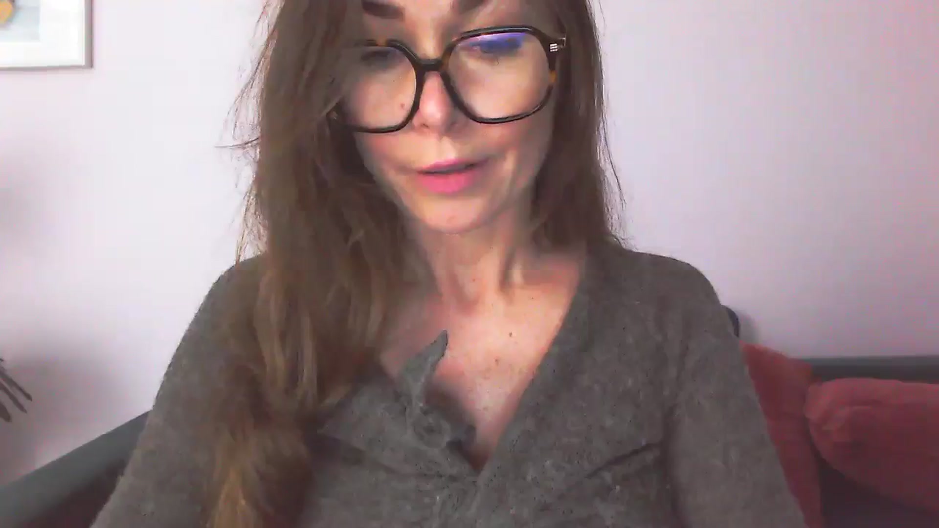 Gallery image thumbnail from Delilah_sweet's myfreecams stream on, 11/24/2025, 18:22 image 8 of 20