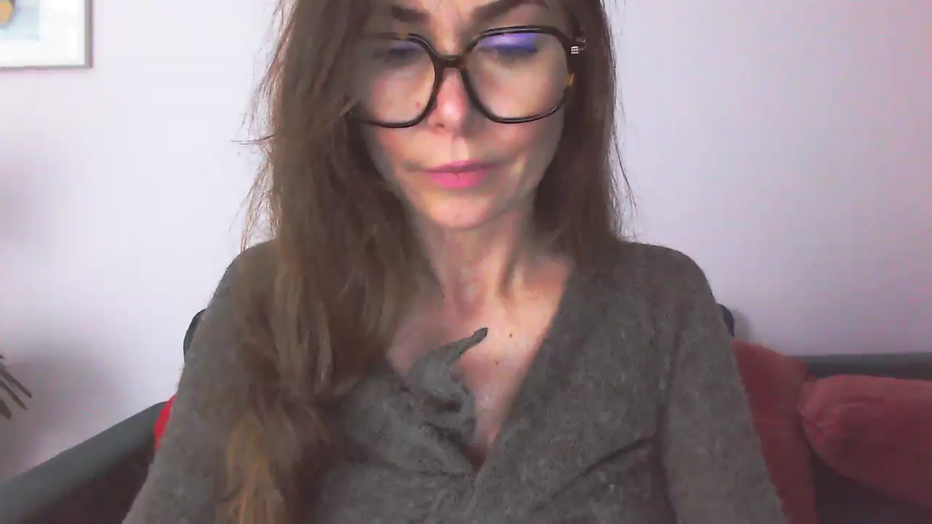 Gallery image thumbnail from Delilah_sweet's myfreecams stream on, 11/24/2025, 18:22 image 7 of 20