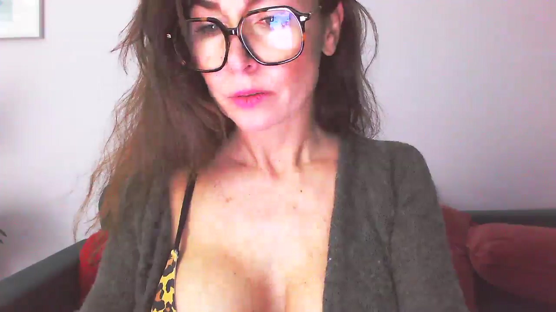 Gallery image thumbnail from Delilah_sweet's myfreecams stream on, 11/24/2025, 19:19 image 14 of 20