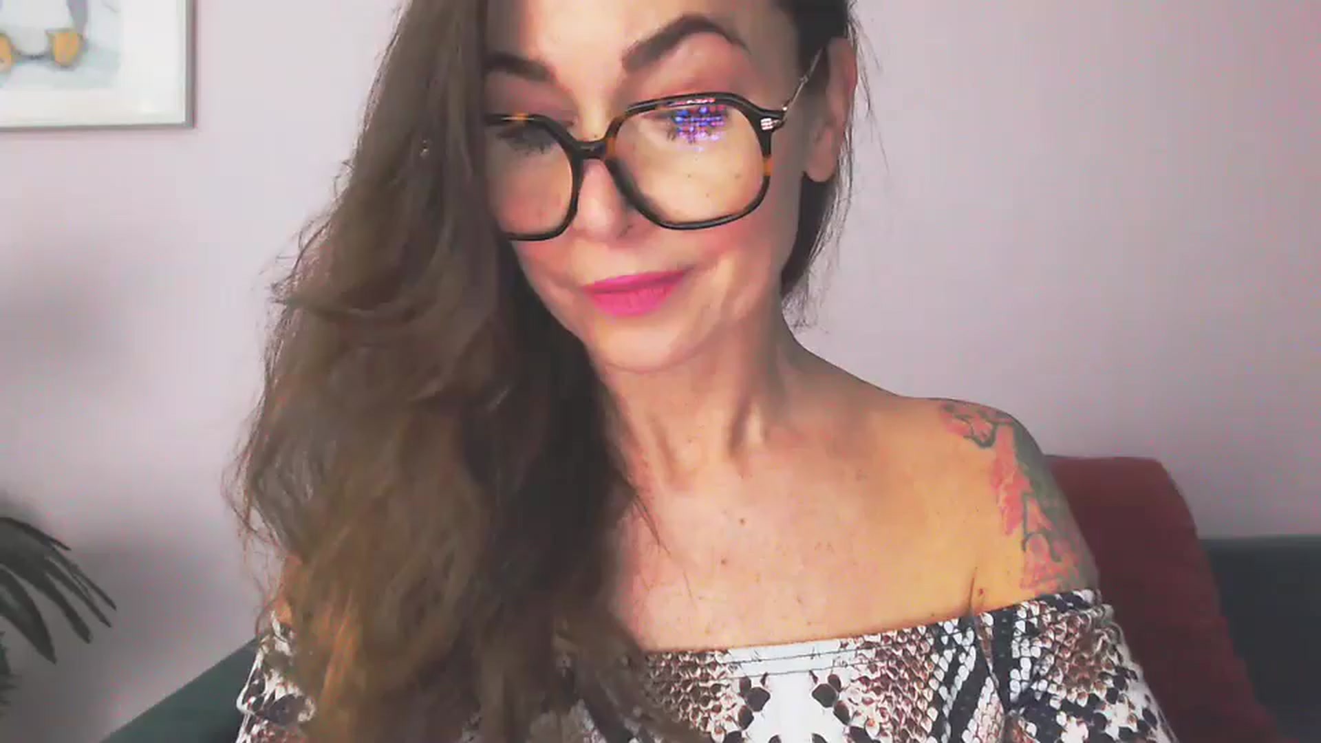 Gallery image thumbnail from Delilah_sweet's myfreecams stream on, 11/26/2025, 17:00 image 1 of 20