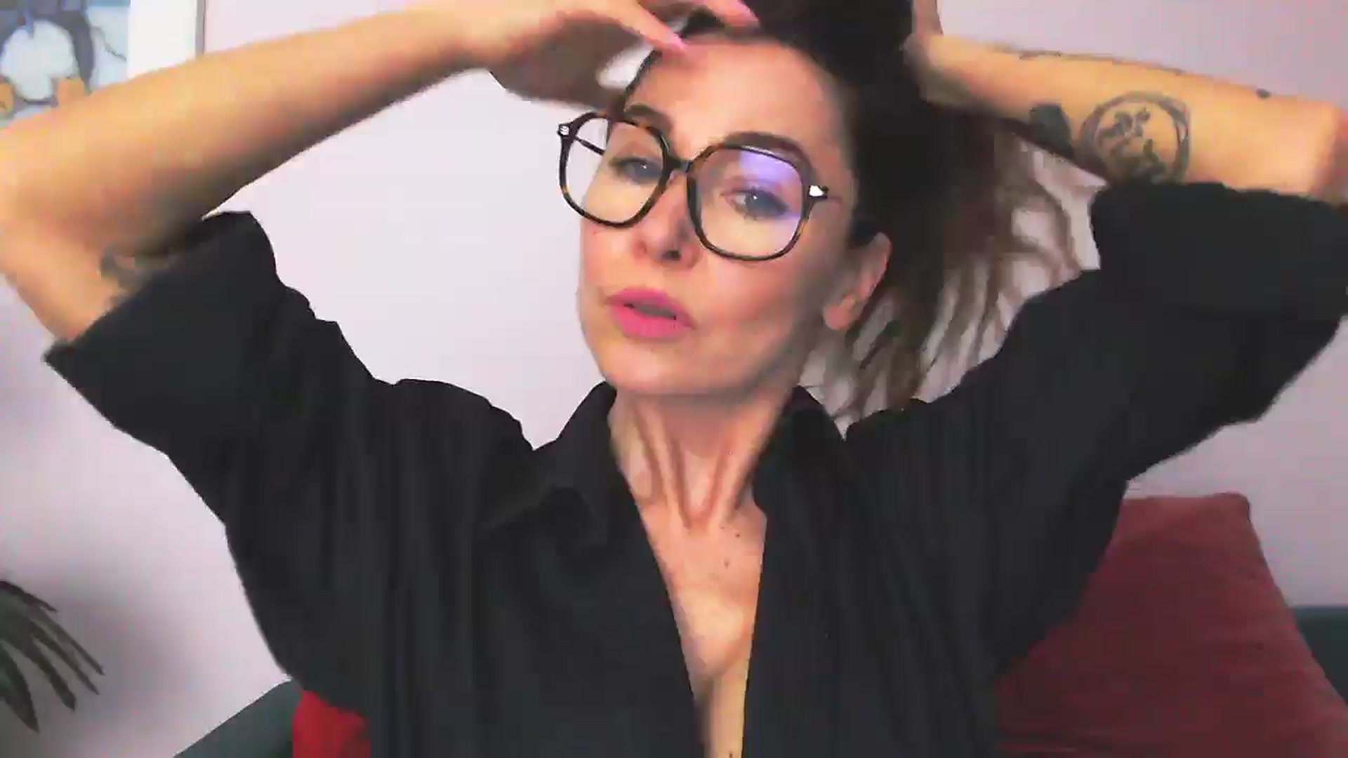 Gallery image thumbnail from Delilah_sweet's myfreecams stream on, 11/27/2025, 14:42 image 1 of 20