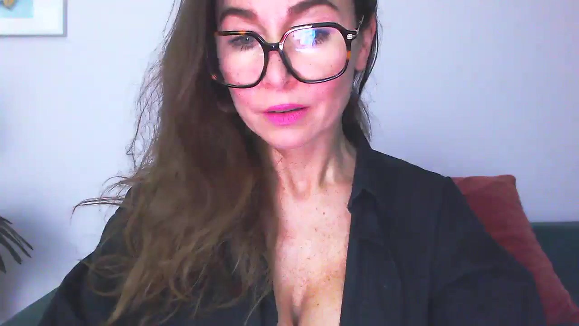 Gallery image thumbnail from Delilah_sweet's myfreecams stream on, 11/27/2025, 15:17 image 11 of 20
