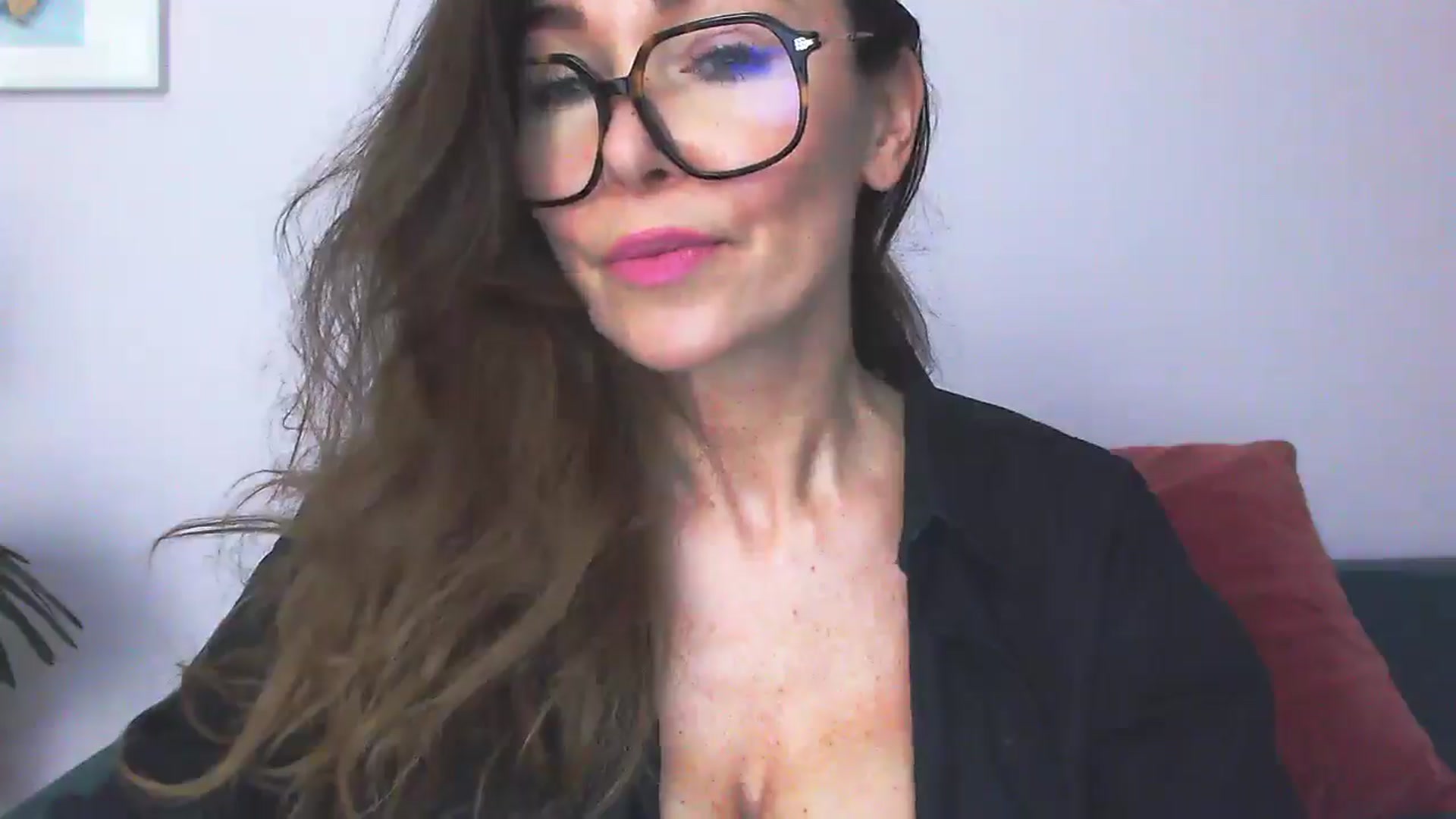 Gallery image thumbnail from Delilah_sweet's myfreecams stream on, 11/27/2025, 15:17 image 6 of 20