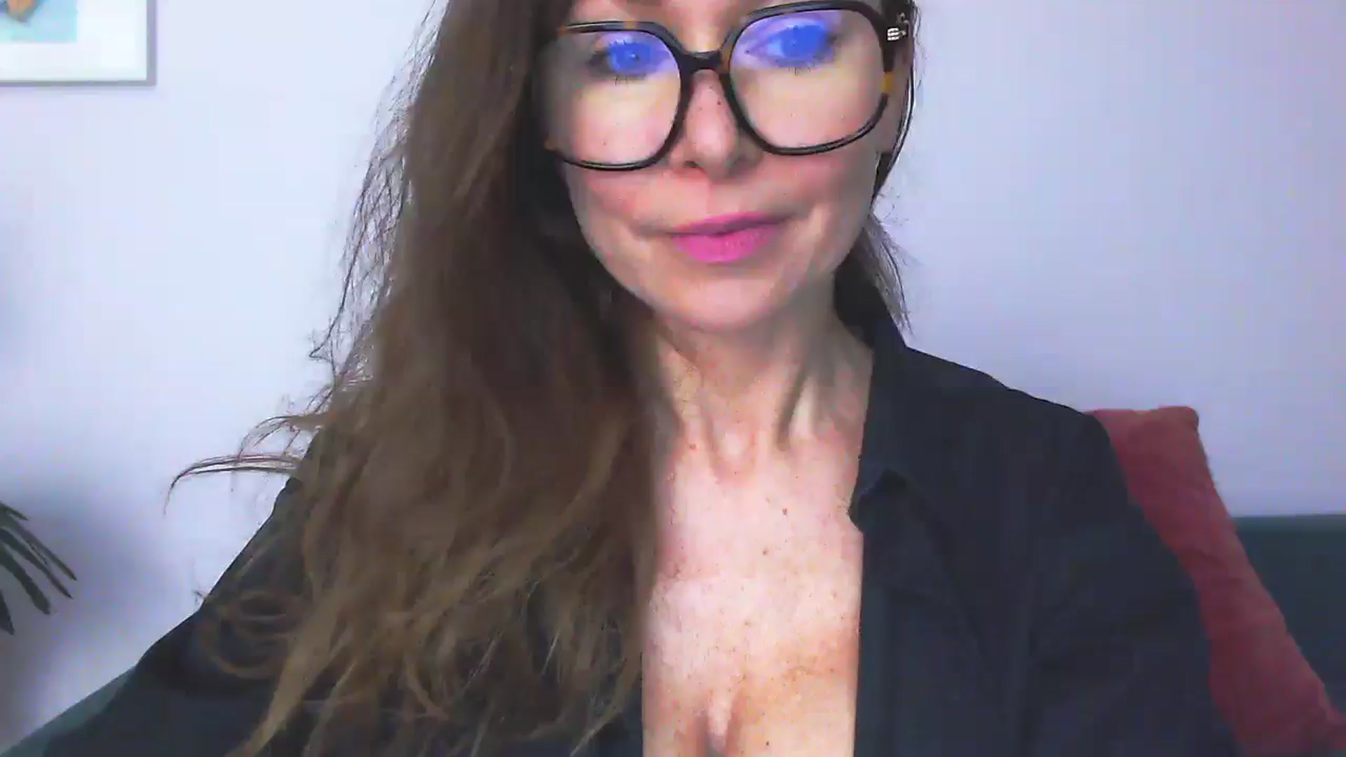 Gallery image thumbnail from Delilah_sweet's myfreecams stream on, 11/27/2025, 15:17 image 8 of 20
