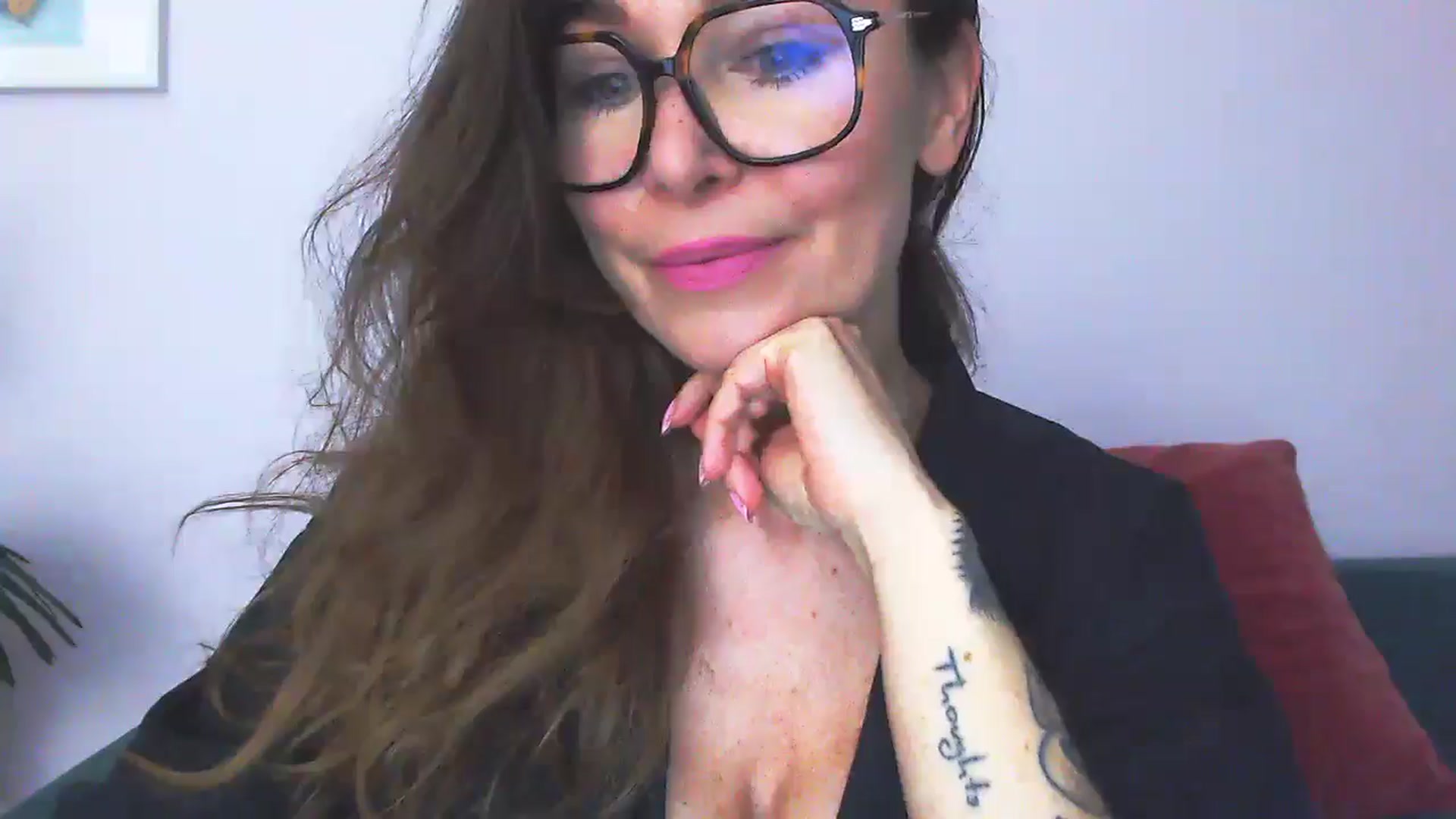 Gallery image thumbnail from Delilah_sweet's myfreecams stream on, 11/27/2025, 15:17 image 7 of 20