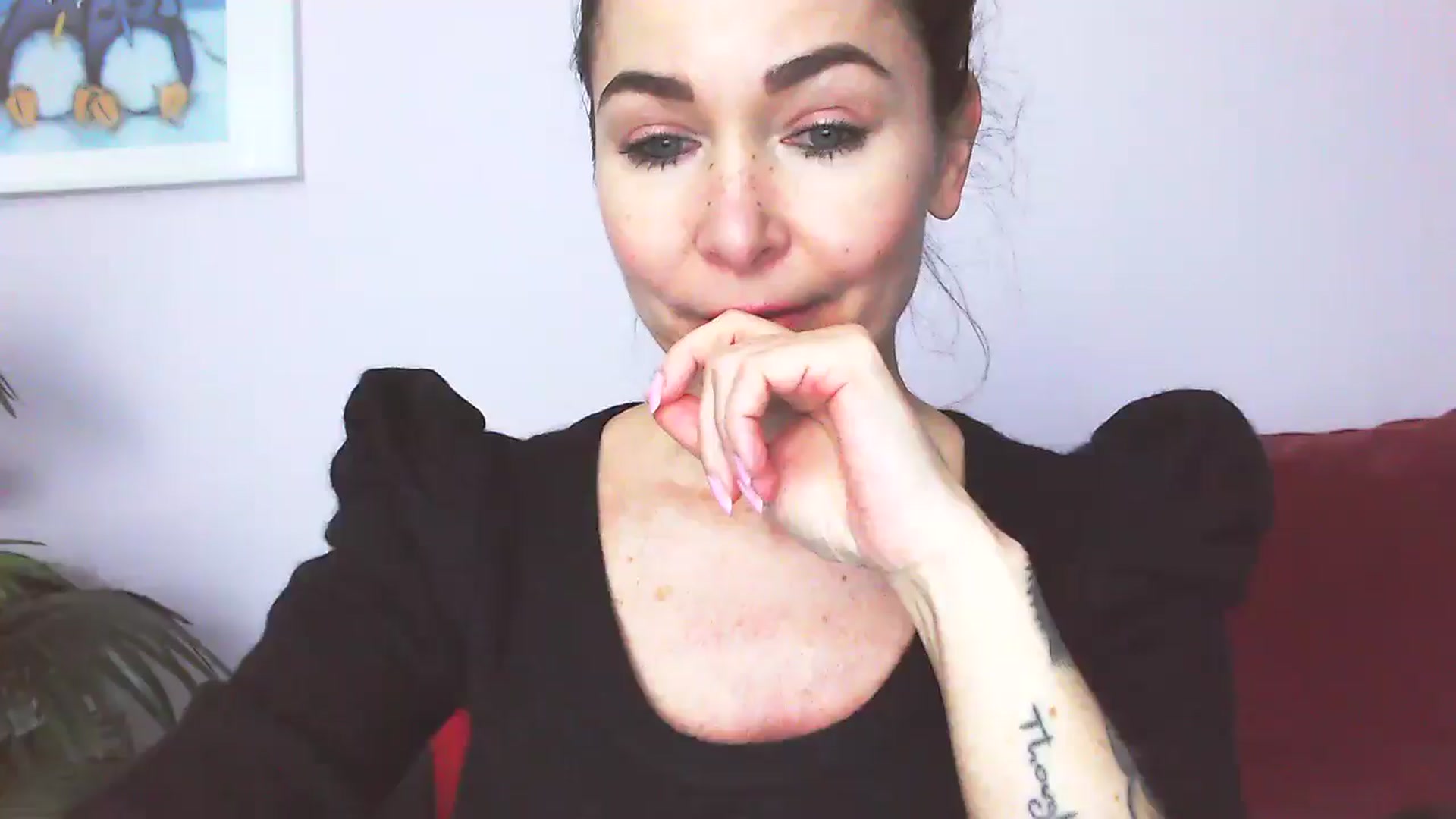 Gallery image thumbnail from Delilah_sweet's myfreecams stream on, 12/04/2025, 14:54 image 16 of 20