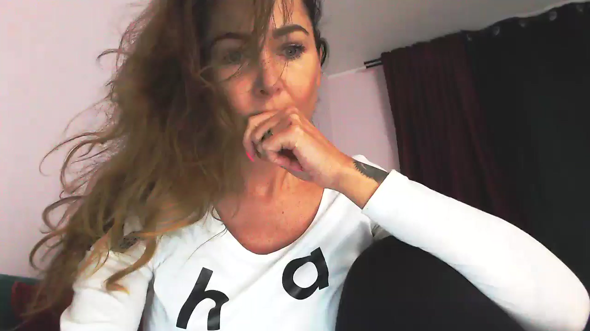 Gallery image thumbnail from Delilah_sweet's myfreecams stream on, 01/15/2026, 15:03 image 17 of 20