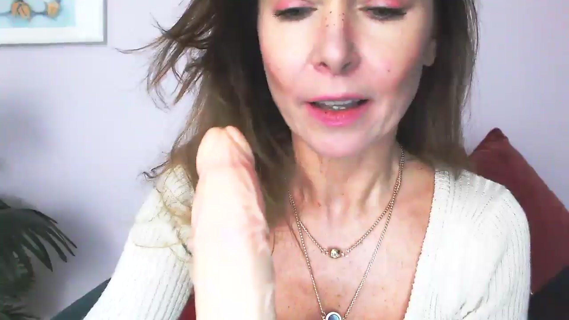 Gallery image thumbnail from Delilah_sweet's myfreecams stream on, 01/20/2026, 19:08 image 18 of 20