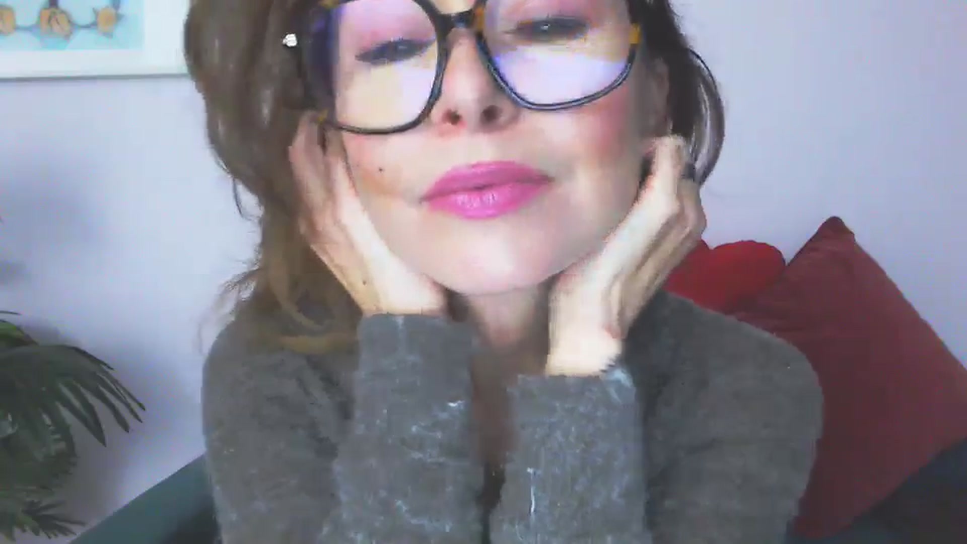 Gallery image thumbnail from Delilah_sweet's myfreecams stream on, 01/21/2026, 16:33 image 4 of 20