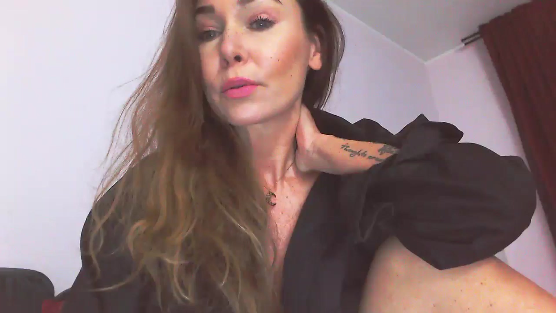 Gallery image thumbnail from Delilah_sweet's myfreecams stream on, 01/22/2026, 15:50 image 17 of 20