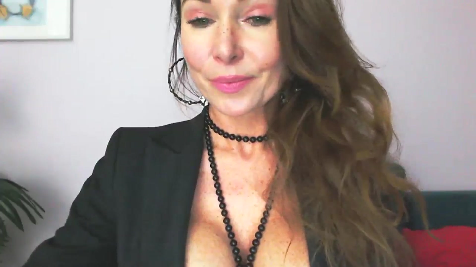 Gallery image thumbnail from Delilah_sweet's myfreecams stream on, 01/27/2026, 18:08 image 16 of 20