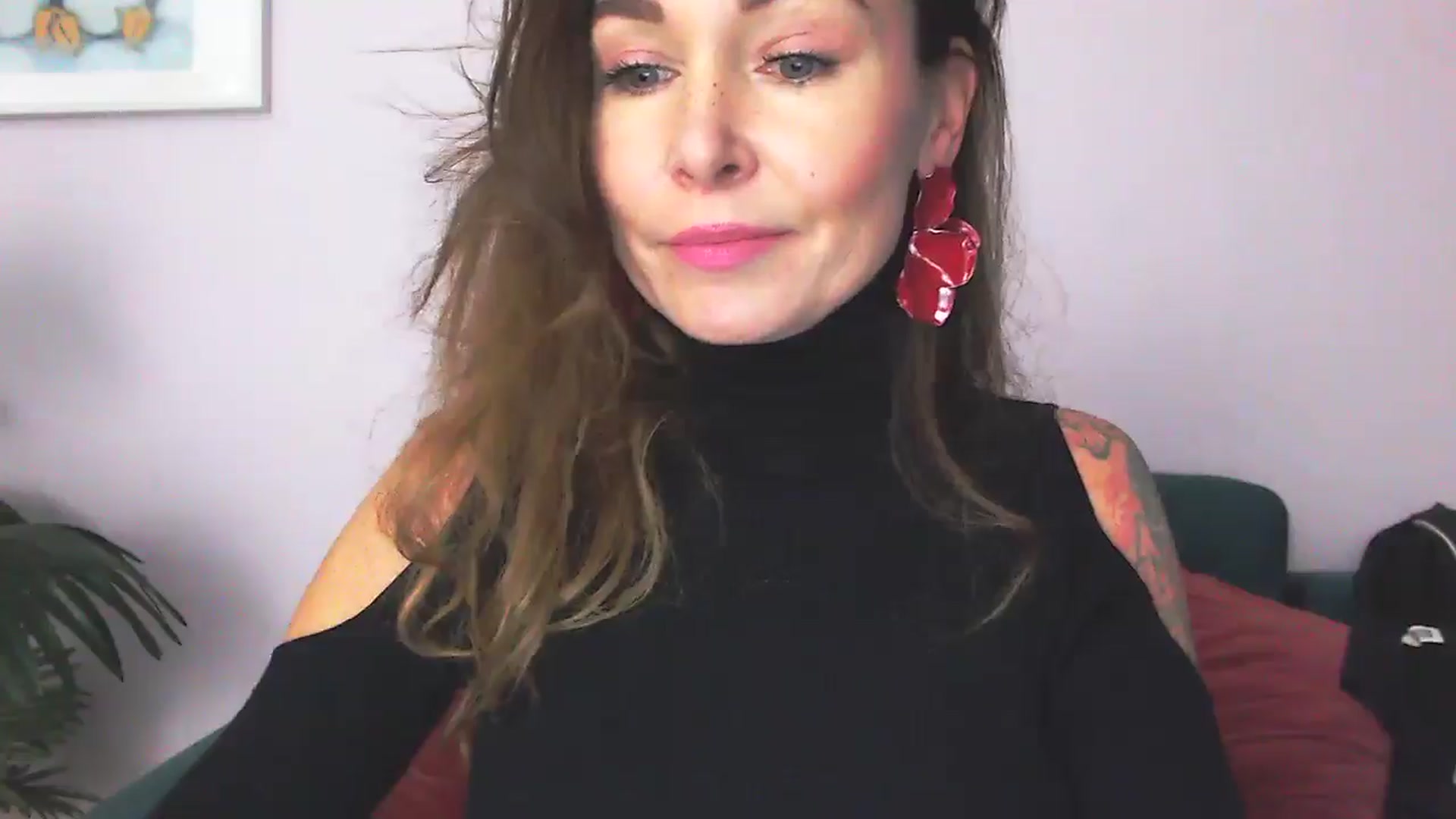 Gallery image thumbnail from Delilah_sweet's myfreecams stream on, 02/11/2026, 17:11 image 14 of 20