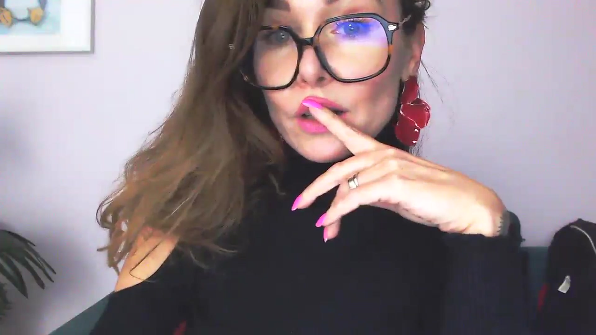 Gallery image thumbnail from Delilah_sweet's myfreecams stream on, 02/11/2026, 19:03 image 15 of 20