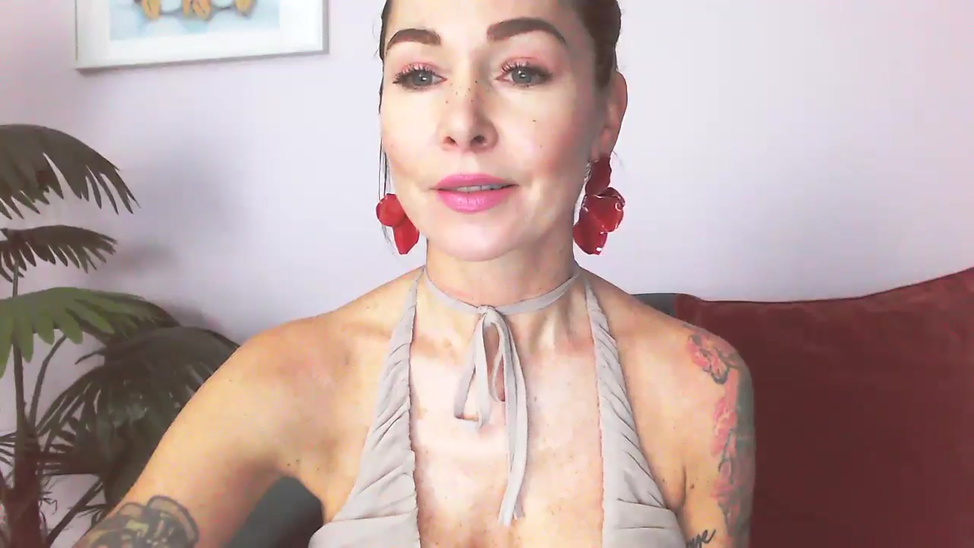 Gallery image thumbnail from Delilah_sweet's myfreecams stream on, 02/12/2026, 13:55 image 13 of 20