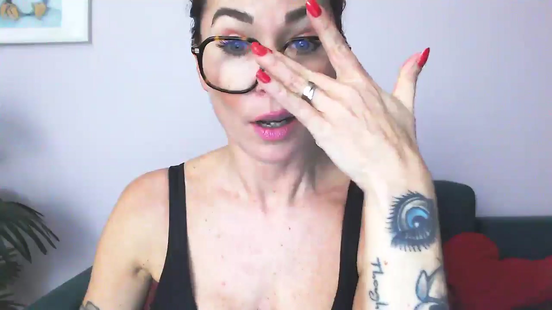 Gallery image thumbnail from Delilah_sweet's myfreecams stream on, 03/10/2026, 18:49 image 18 of 20