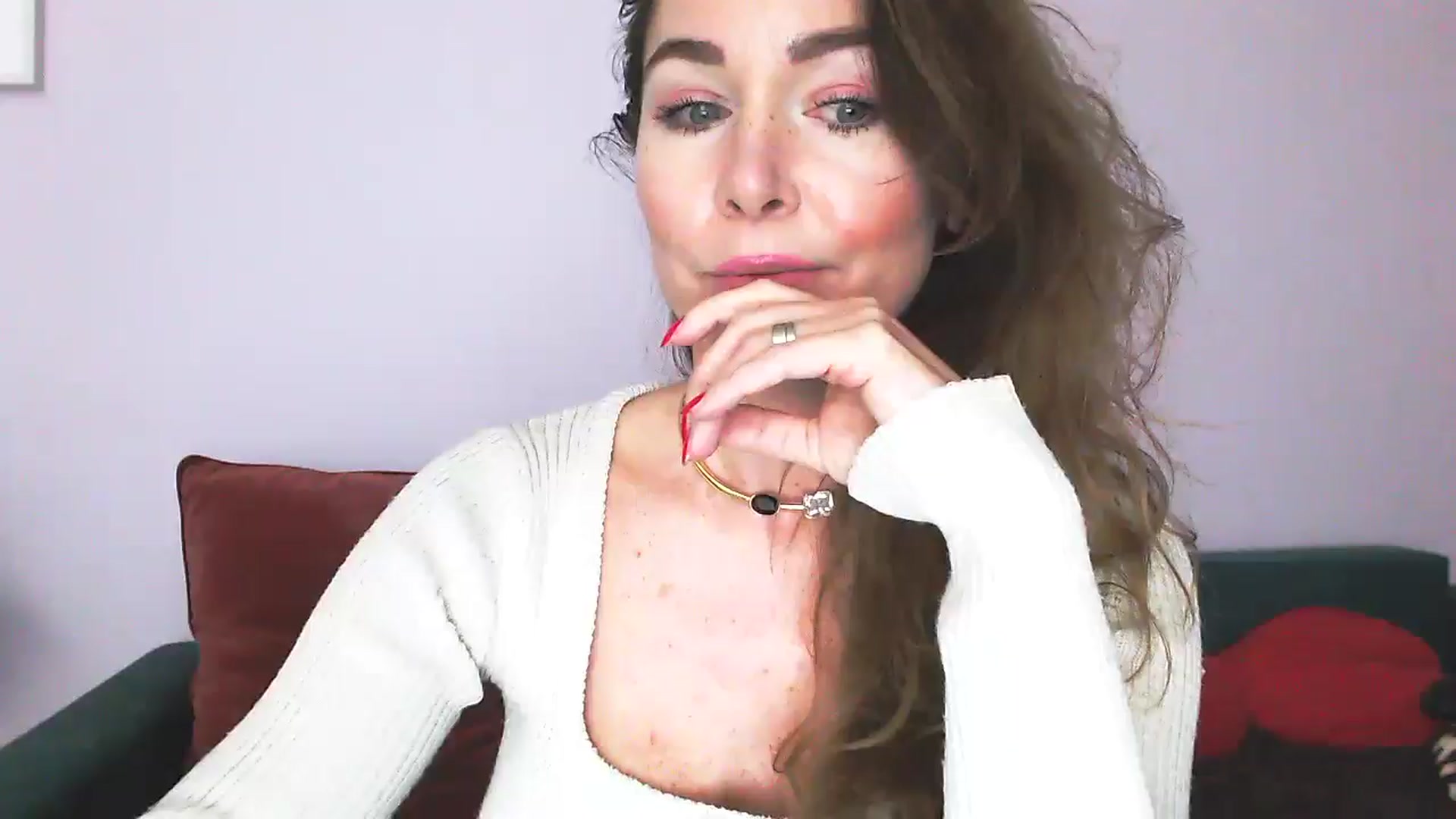 Gallery image thumbnail from Delilah_sweet's myfreecams stream on, 03/17/2026, 18:37 image 17 of 20