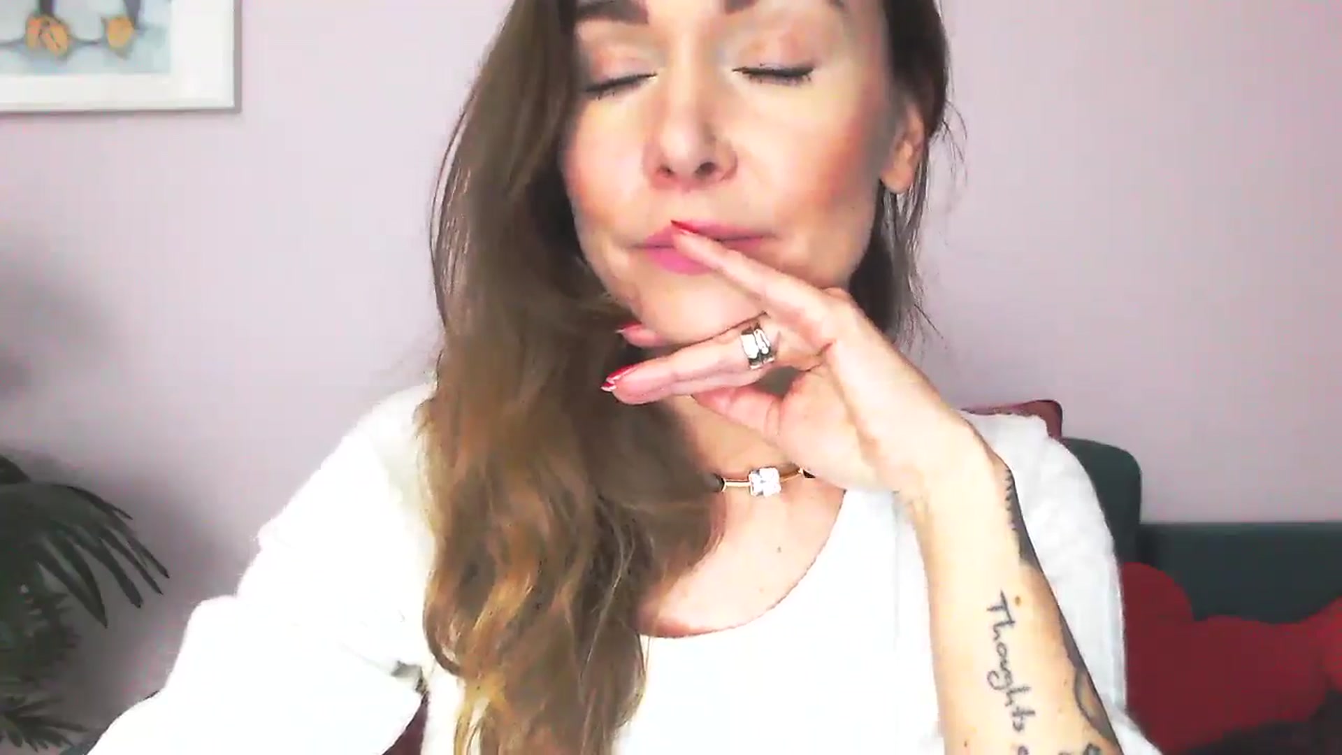 Gallery image thumbnail from Delilah_sweet's myfreecams stream on, 03/19/2026, 14:45 image 4 of 20