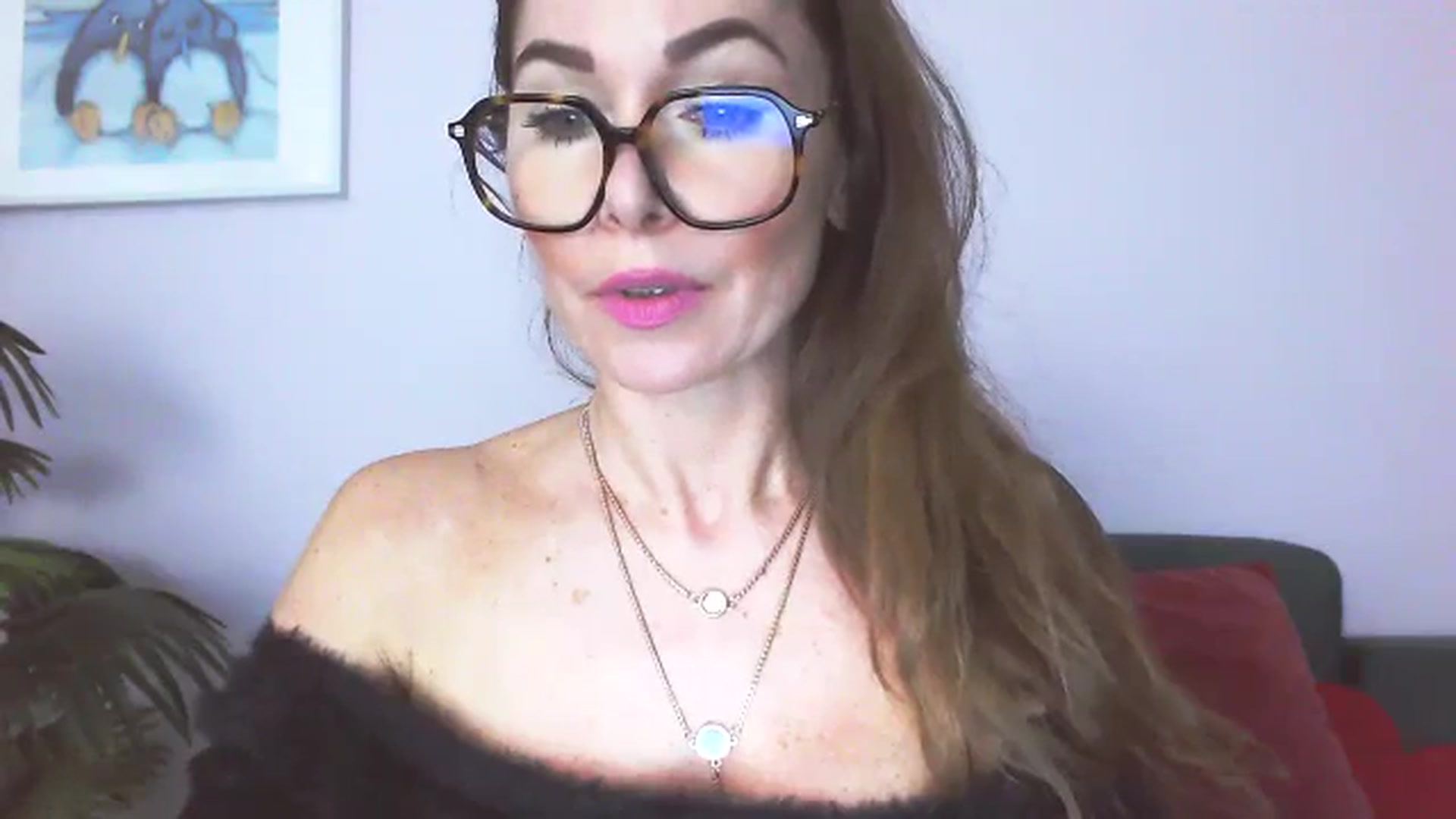 Gallery image thumbnail from Delilah_sweet's myfreecams stream on, 03/24/2026, 17:07 image 16 of 20