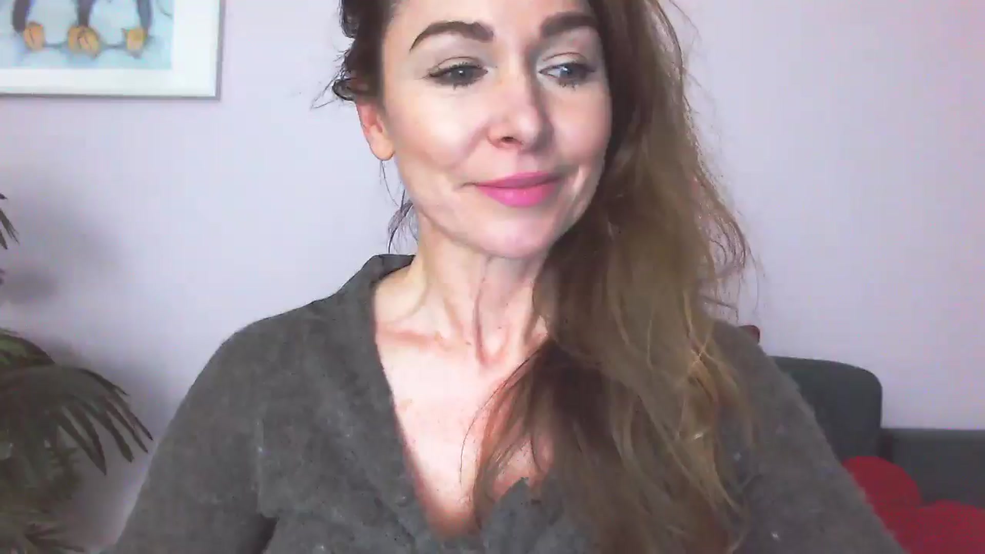 Gallery image thumbnail from Delilah_sweet's myfreecams stream on, 03/25/2026, 19:18 image 10 of 20