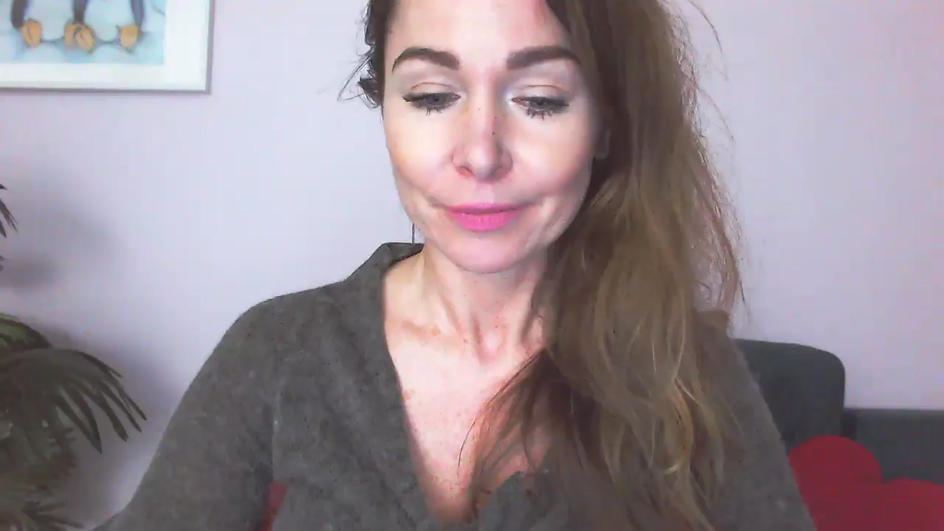 Gallery image thumbnail from Delilah_sweet's myfreecams stream on, 03/25/2026, 19:18 image 9 of 20