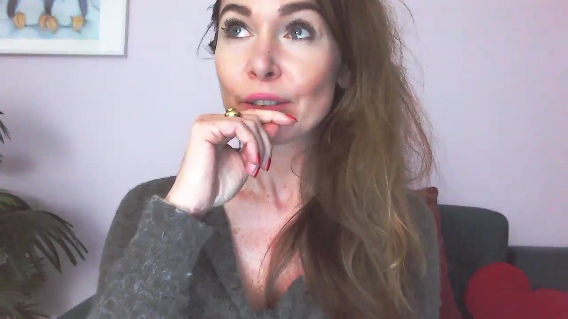 Gallery image thumbnail from Delilah_sweet's myfreecams stream on, 03/25/2026, 19:18 image 7 of 20