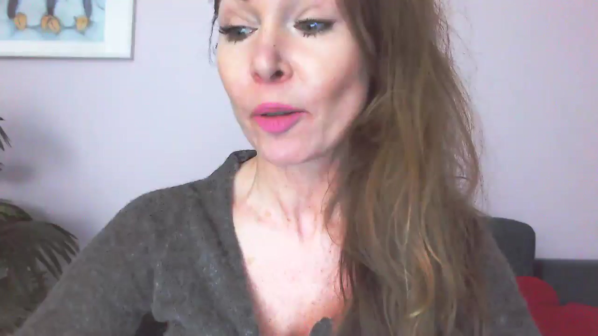 Gallery image thumbnail from Delilah_sweet's myfreecams stream on, 03/25/2026, 19:18 image 13 of 20