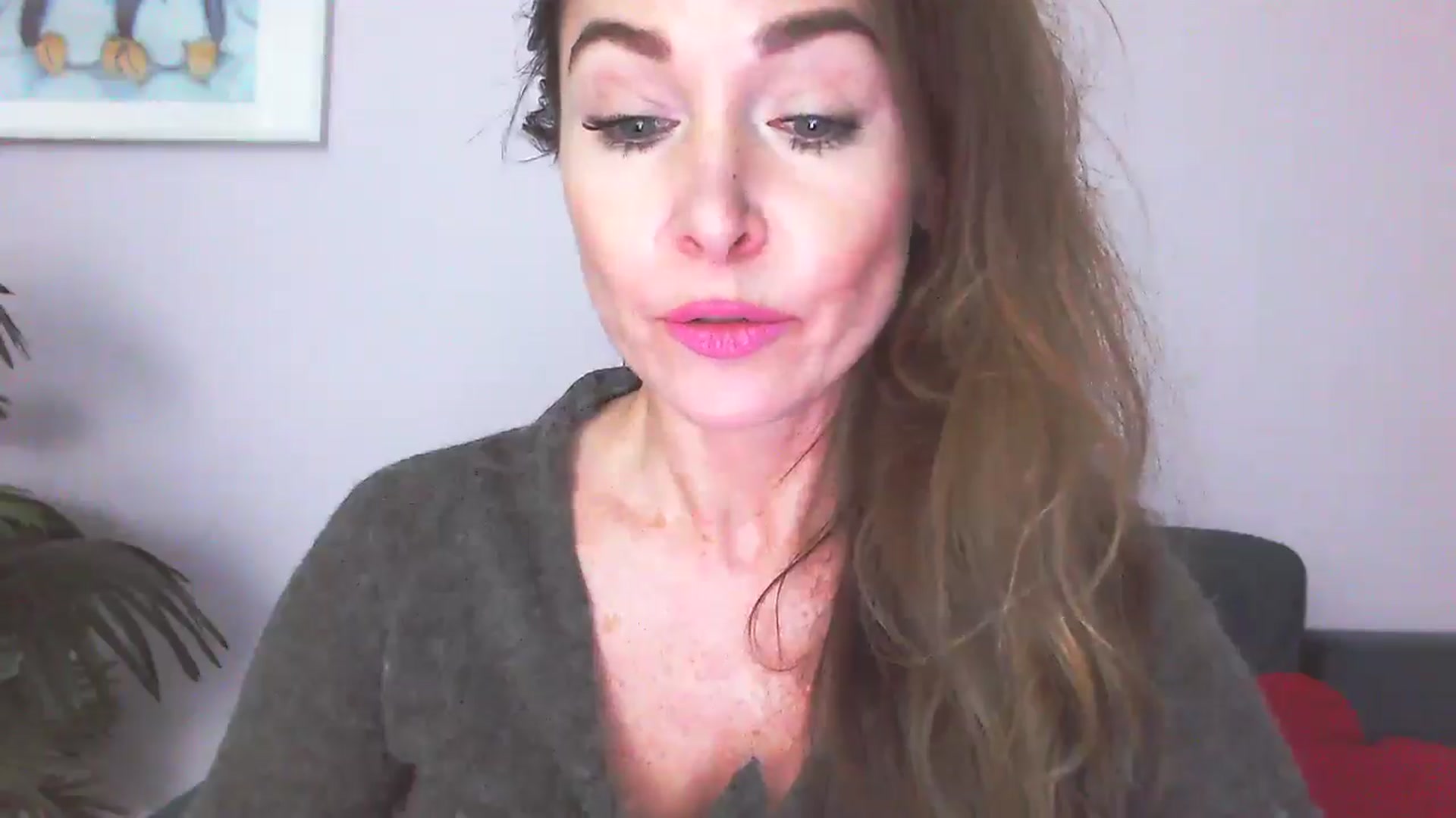 Gallery image thumbnail from Delilah_sweet's myfreecams stream on, 03/25/2026, 19:18 image 17 of 20
